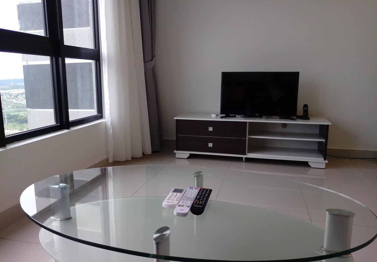 Ashton Meridin Suites Nusajaya  Ngoại thất bức ảnh